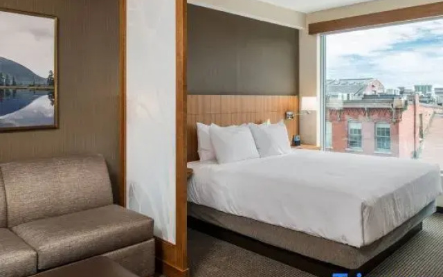 Double room with balcony and with land view