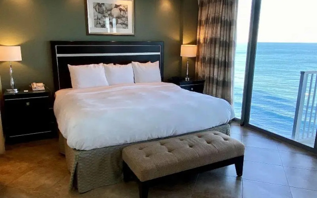 1 Bedroom Suite with view