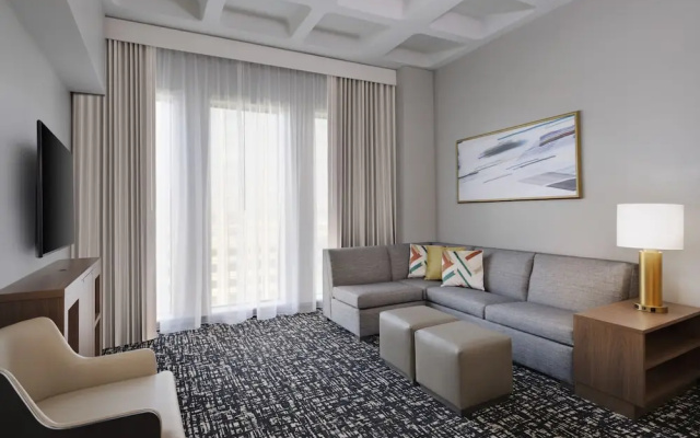1 Bedroom Twin Kitchen Suite