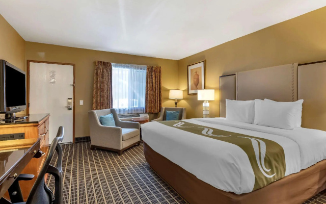 Economy room