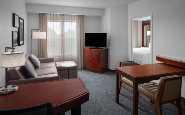 1 Bedroom Suite