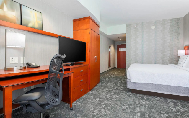 Standard Double room with partial view