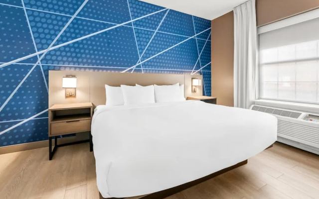 2 Bedrooms Double Suite