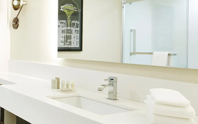 2 Bedrooms Quadruple Club Suite
