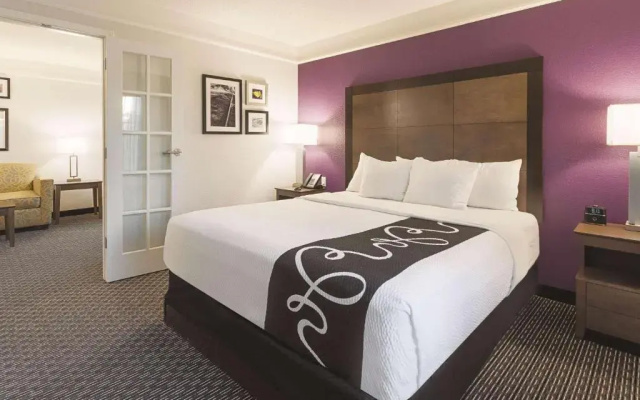 1 Bedroom Double Suite