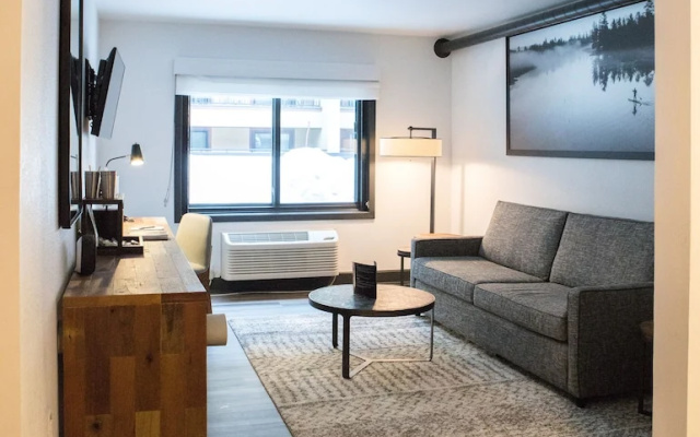 Suite