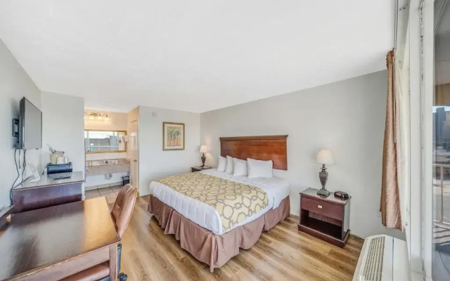 Standard room with ocean view