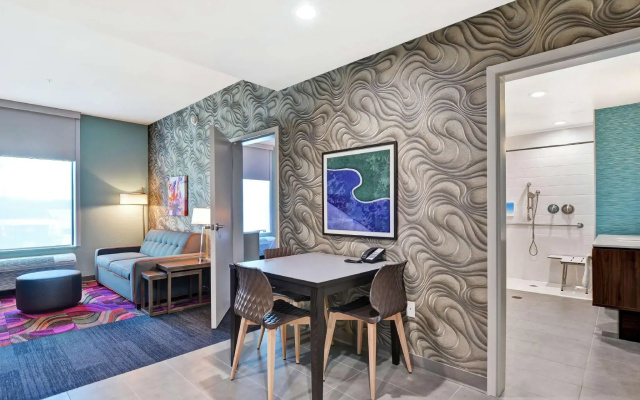 Accessible Double Suite