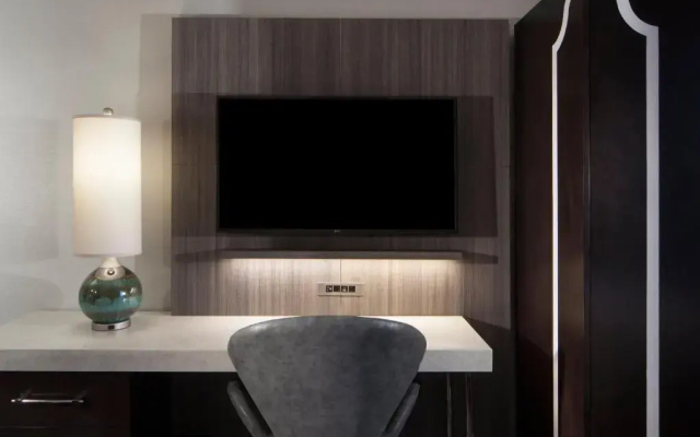 Standard Double room with view