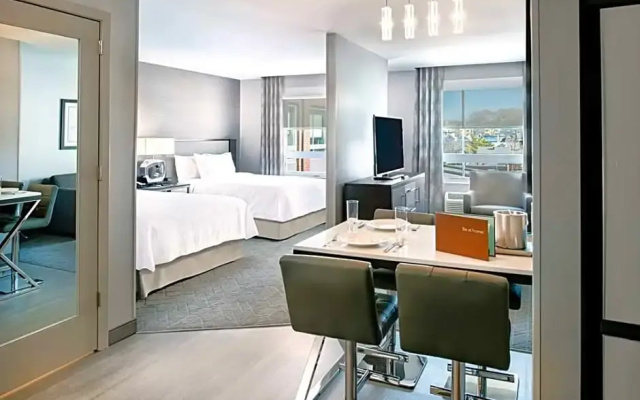 Twin Suite