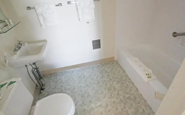 Standard room with garden view
