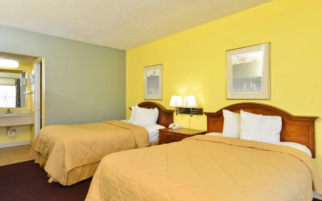 Standard Quadruple room