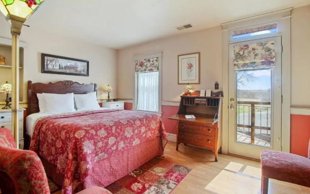 Standard Double room with balcony