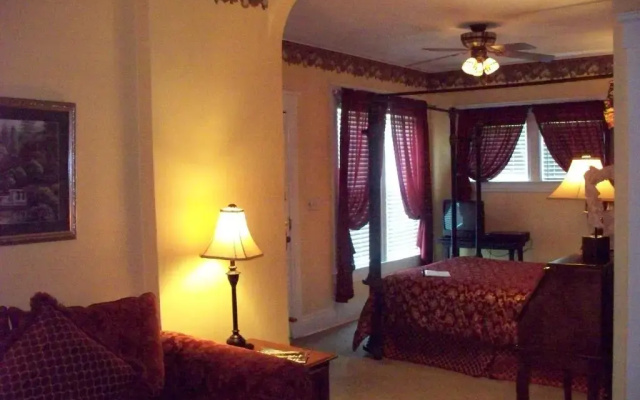 Standard Double room with garden view