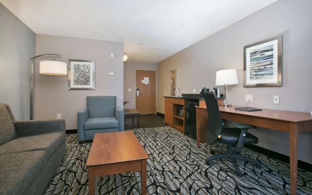 1 Bedroom Quadruple Suite