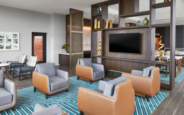 Double Club Suite