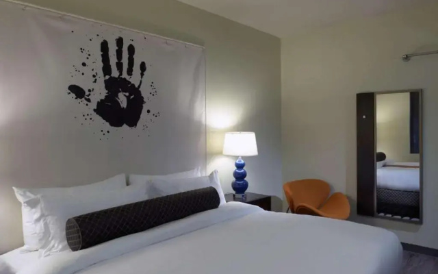 1 Bedroom Double Suite