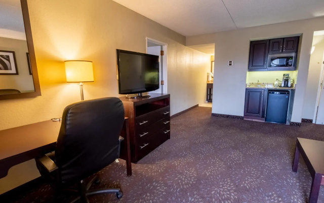 Double Suite