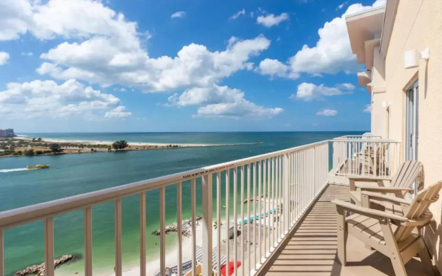 Suite with view