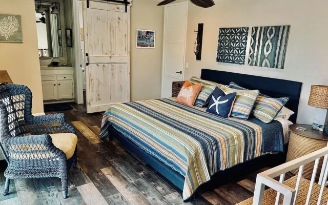 Standard room with balcony and with ocean view