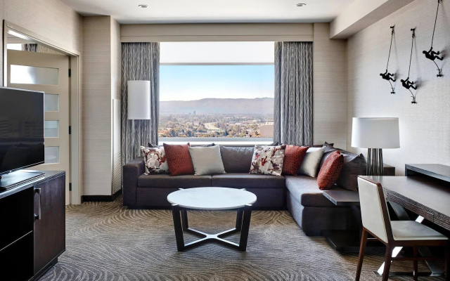 Presidential Suite