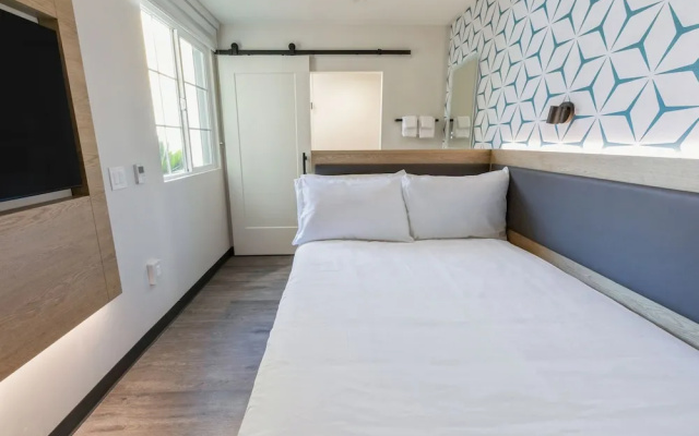 Full Double room