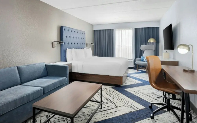 Executive Double Suite with city view