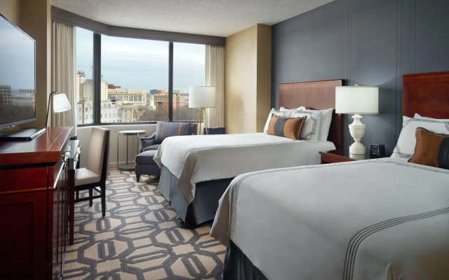 Deluxe Quadruple Club room