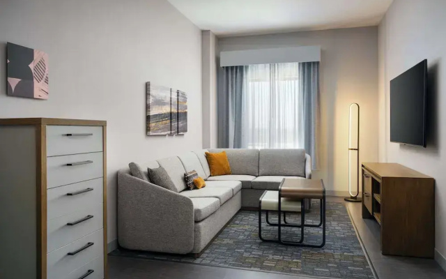 1 Bedroom Suite