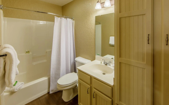 1 Bedroom Double Suite