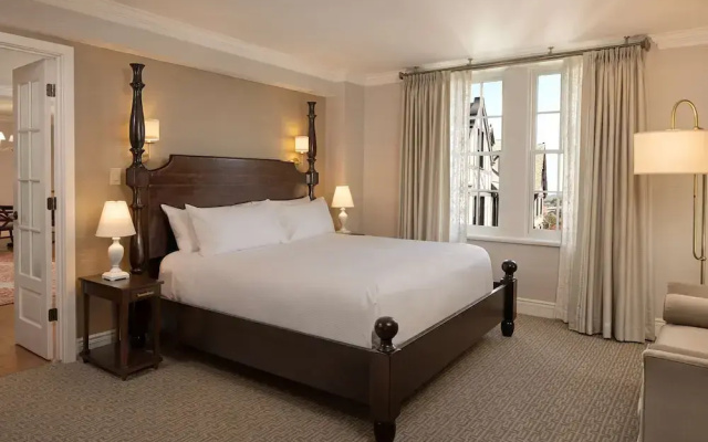 1 Bedroom Suite