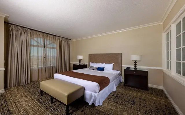 Double Suite