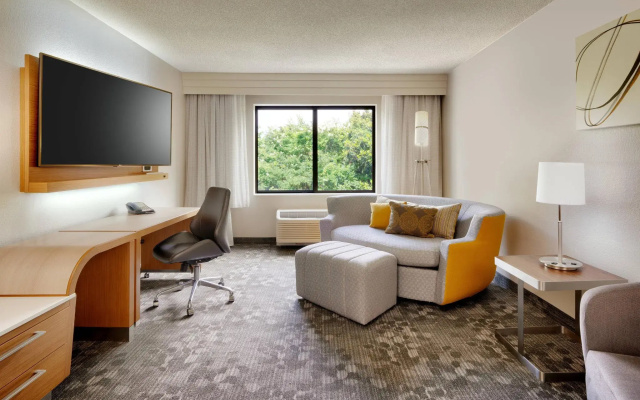 2 Bedrooms Double Suite