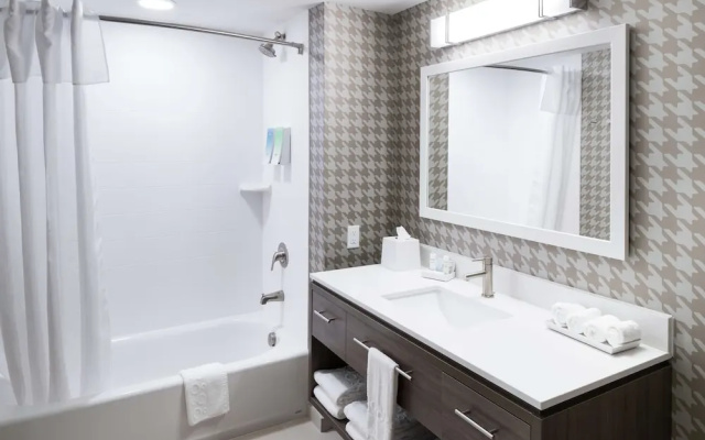 1 Bedroom Suite