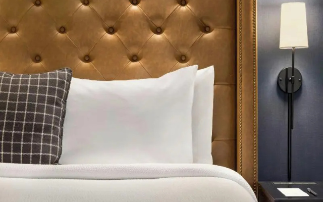 1 Bedroom Double Suite