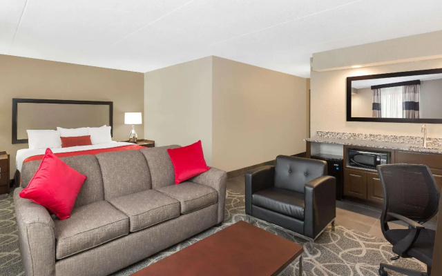 Double Suite
