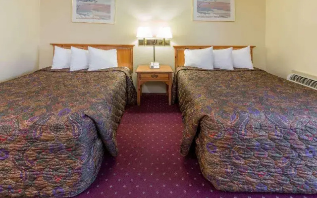 Quadruple room