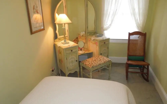 Single Suite