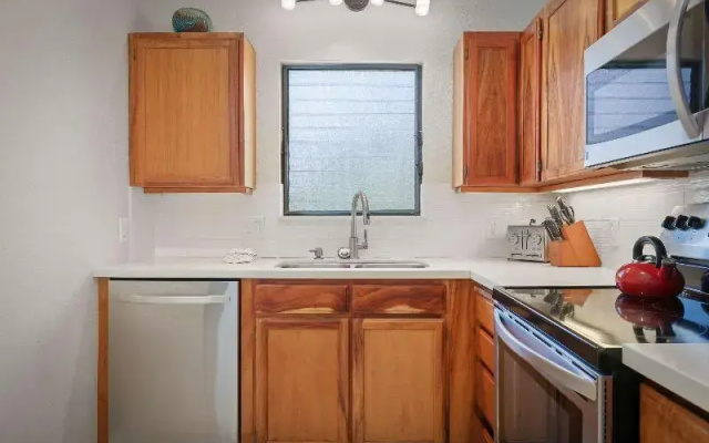 3 Bedrooms Suite with balcony and with ocean view