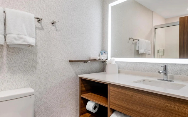 Quadruple Suite