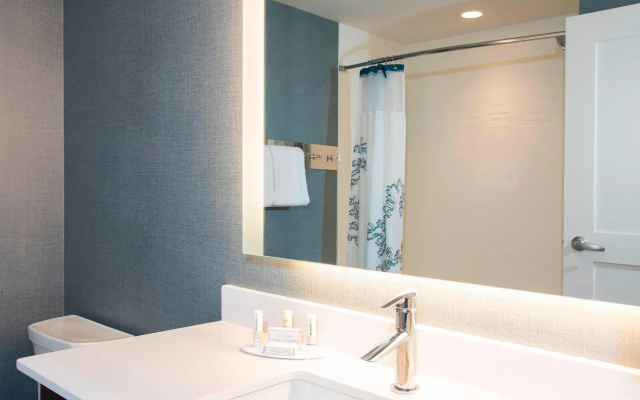 1 Bedroom Quadruple Suite