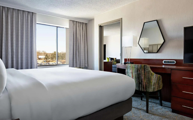 2 Rooms Ambassador Double Suite