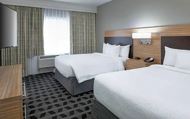 1 Bedroom Quadruple Suite