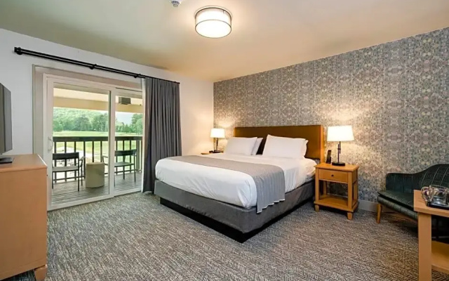 Suite with balcony