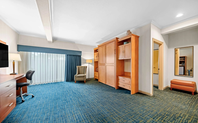 Double Suite