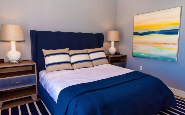 1 Bedroom Luxury Double Suite oceanfront