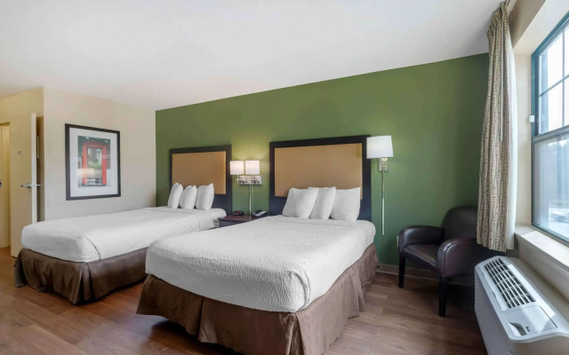 Quadruple Suite