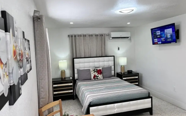 1 Bedroom Studio with balcony