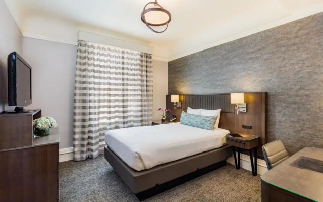 Petite Double room
