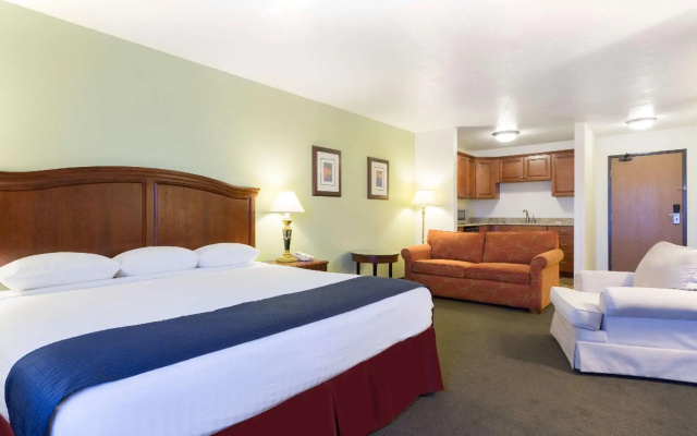 Double Suite